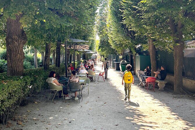 2 & 4 Days Paris Golden Pass with Hop-On Hop-Off Seine River Boat - Two days vs four days: choose your pace so the pass feels worth it