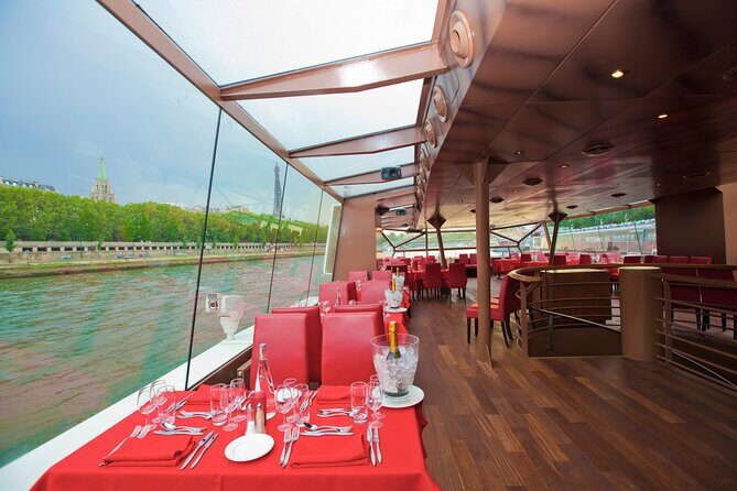 Bateaux Mouches Lunch Cruise on the Seine River in Paris - Who this Seine lunch cruise fits best
