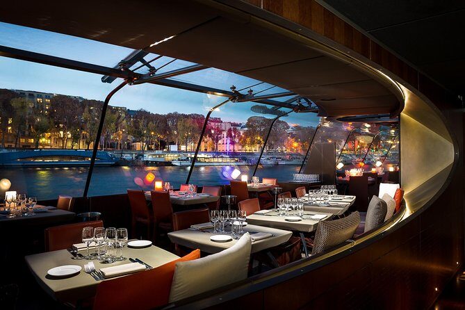 Bateaux Parisiens Seine River Gourmet Dinner & Sightseeing Cruise - Price and value: what you’re paying for, and what can disappoint