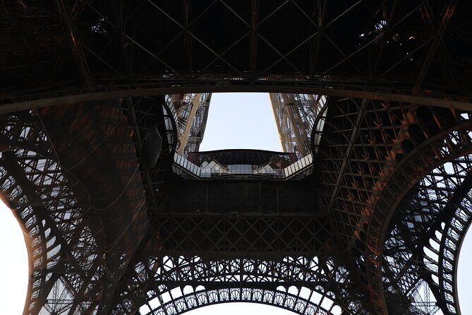 Guided Eiffel Tower Tour and Boat Cruise River Seine Sightseeing - Timing tips: how to get the best photos and not feel rushed