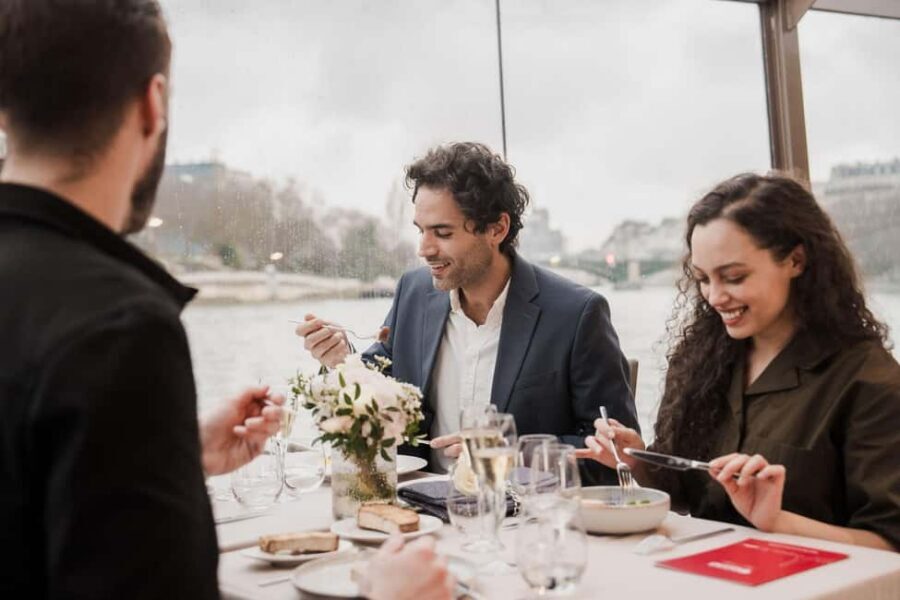 Paris: 4-Course Dinner Cruise on Seine River with Live Music - The meal and drinks: what included wine/Champagne and a 4-course dinner really mean