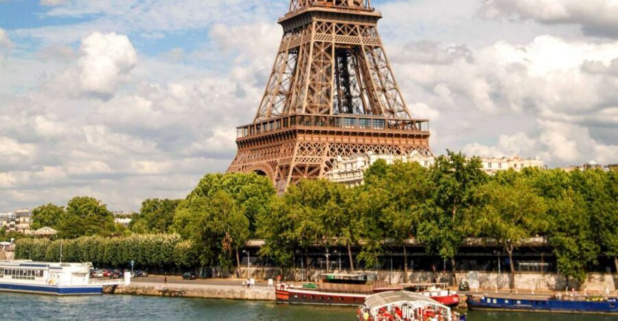 Paris: Eiffel Tower Access by Elevator & Seine River Cruise - The Guide Moment: Why the Tower Story Improves the Views