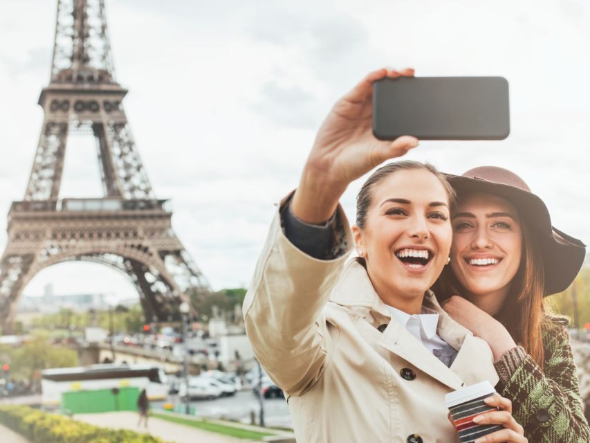 Paris: Eiffel Tower Hosted Tour, Seine Cruise and City Tour - Eiffel Tower Views at Trocadéro: The Perfect Setup