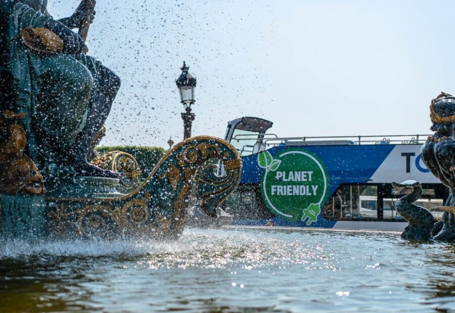 Paris: Hop-on Hop-off Bus Tour & Seine Cruise Bundle Tour - Value for $56: when this bundle feels like a win