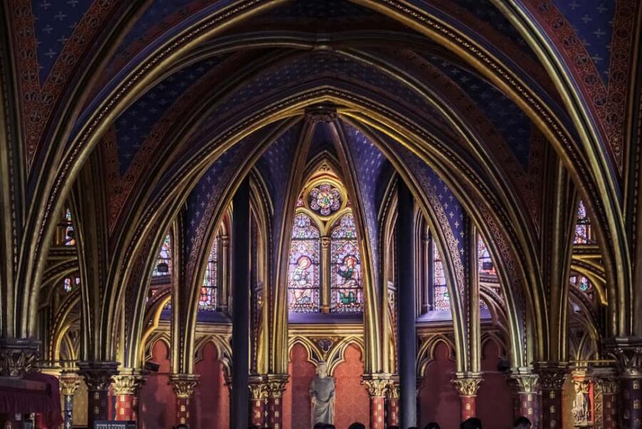 Paris: Notre Dame and Île de la Cité Walking Tour - Key highlights you’ll actually care about