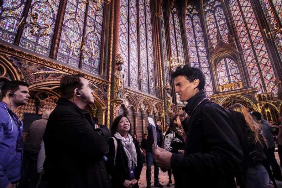 Paris: Notre Dame and Île de la Cité Walking Tour - Starting at Charlemagne: the parvis that puts you in the story