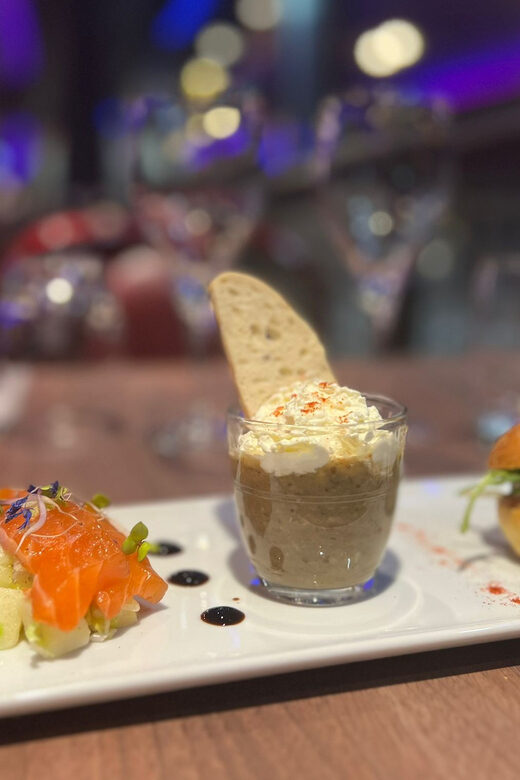 Paris: River Seine Cruise with 3-Course Lunch - The 3-Course French Meal: What to Expect From a Bistro-Style Lunch