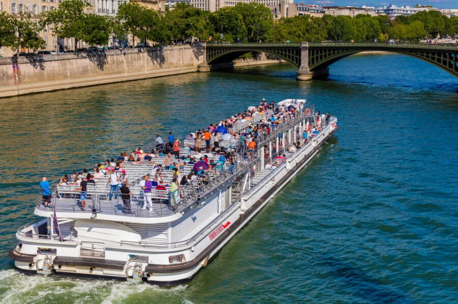 Paris : Scenic Cruise on the Seine River with Champagne - Why a Champagne Seine Cruise feels like a smart Paris “first hit”