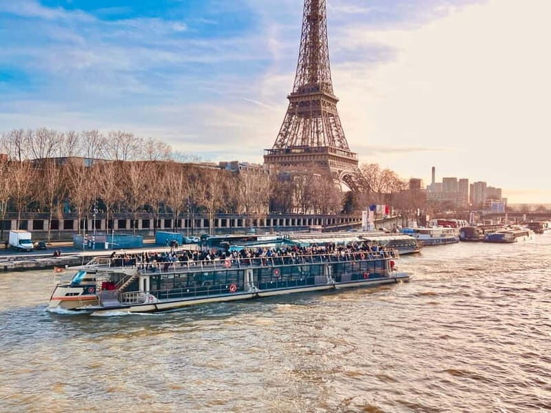 Paris: Seine Cruise with French breakfast near the boats - FAQ