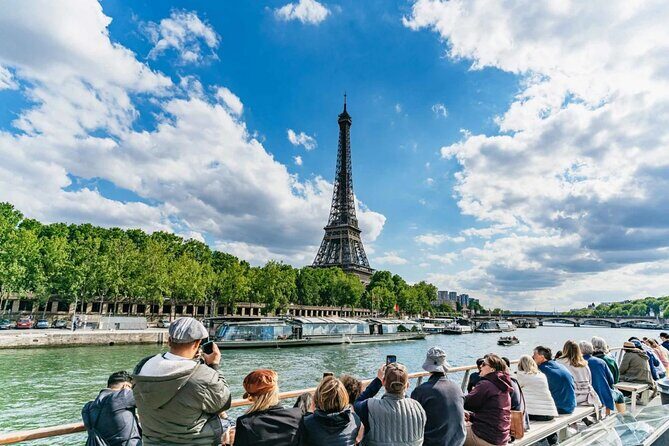 Paris Seine River Cruise from the Foot of Eiffel Open Timing - Should You Book This Seine Cruise From the Eiffel Area?