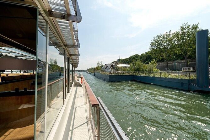 Paris Seine River Cruise with 1/2/3 Days HOHO Combos - Concorde to Arc de Triomphe: The Wide-Avenue Paris Moment