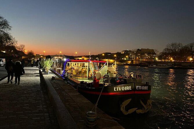 Paris Seine River dinner cruise from Alexandre III bridge - Dinner on the Seine: What’s Included (and What Costs Extra)