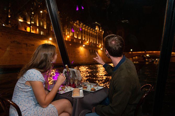 Paris Seine River Dinner Cruise with Champagne and Window Seating - Money and value: what $166.71 buys on the water