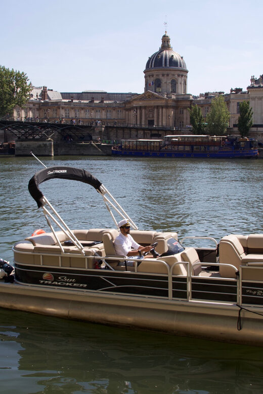Paris: Seine River Private Guided Pontoon Boat Cruise - How the Cruise Runs: 2 Hours, Private Group, Real-Time Stories