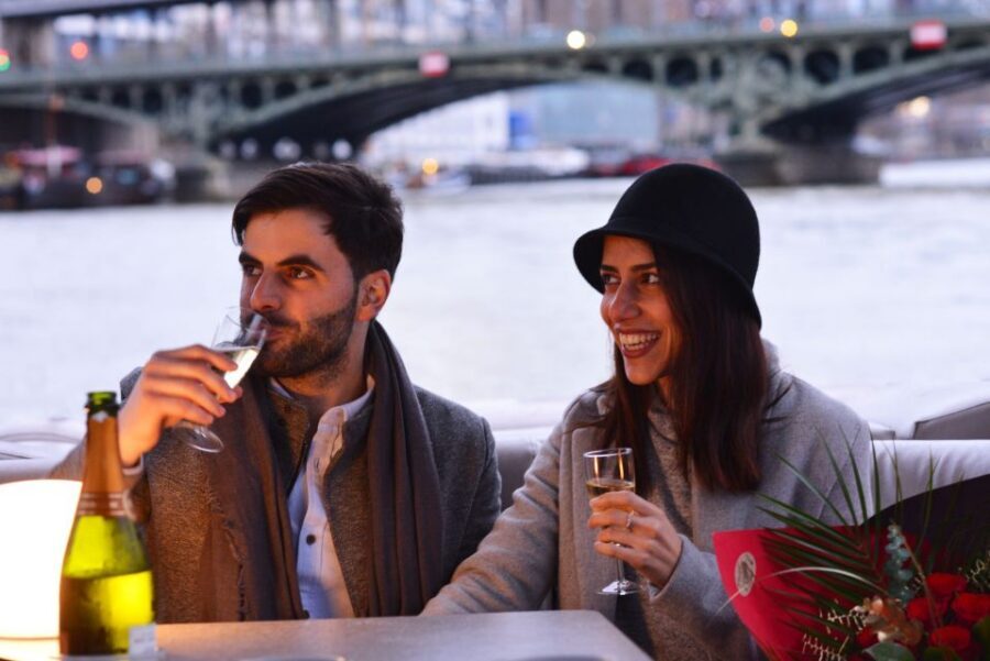 Paris: Seine River Private Guided Pontoon Boat Cruise - Landmarks You’ll See: Eiffel Tower, Louvre, Notre-Dame, and the River Vistas