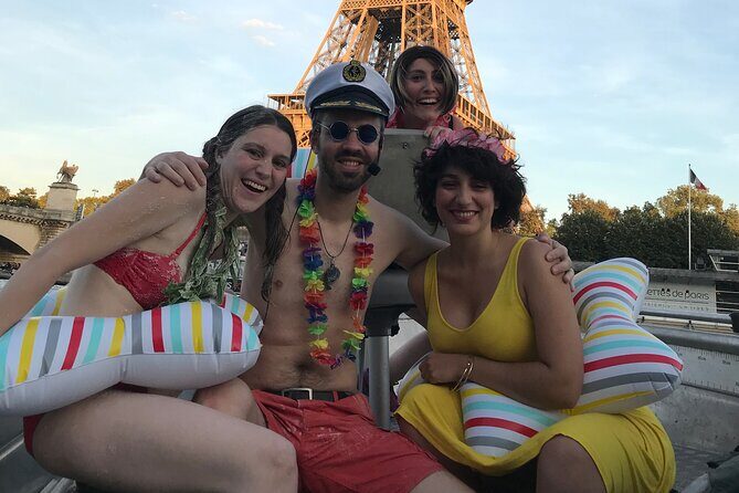 Paris Seine River Private or Shared Boat Tour - Louvre views without the museum lines