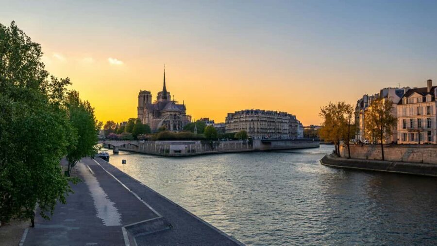 Seine River Cruise with Free Notre Dame Digital AudioGuide - Key points to know before you go