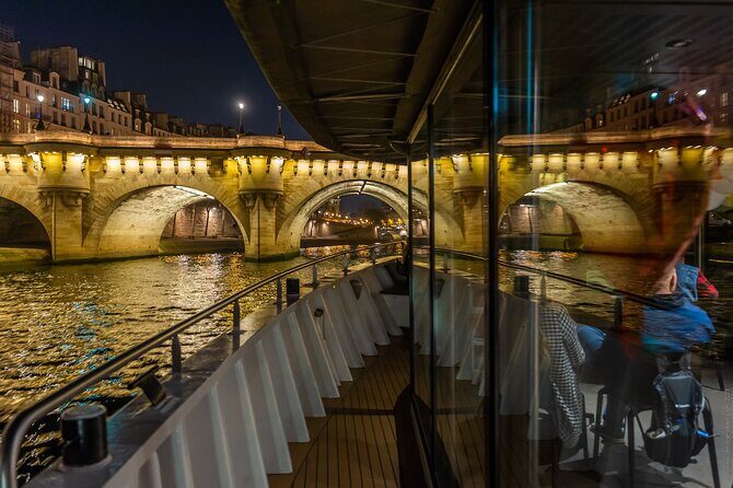 Seine River Evening Cruise with Music (Drink Options) - Port de Suffren Meeting Point and Seat Strategy