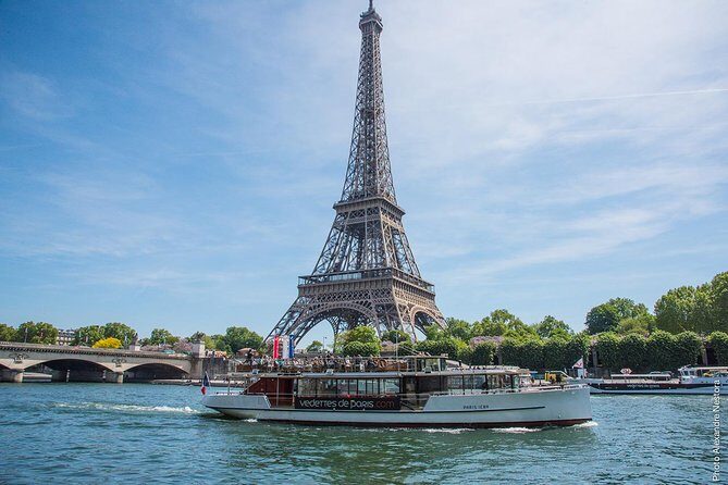 Seine River Guided Cruise by Vedettes de Paris - Île Saint-Louis and the Arab World Institute: quieter Paris along the water