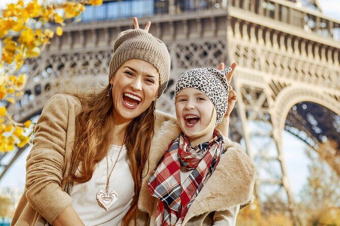Seine River Guided Cruise with Kids by Vedettes de Paris - Eiffel Tower passes fast, but the facts stick