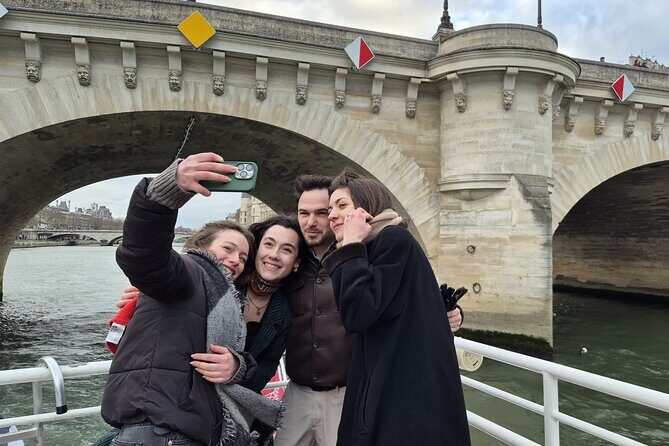 Seine River Sightseeing Guided Cruise by Vedettes du Pont Neuf - What You See Along the Seine in One Hour