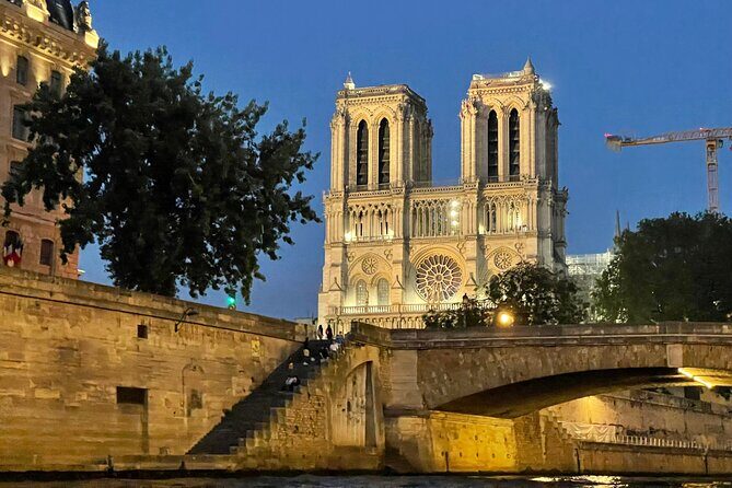 Top Private Cruises in Paris with French Champagne and surprises - Alexandre-III Bridge and Pont Neuf: modern swagger meets medieval stone