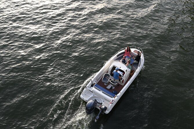 Your Private boat Captain Guide Explore Historical Paris - Saint-Louis Island: the stroll-and-café Paris you can actually enjoy
